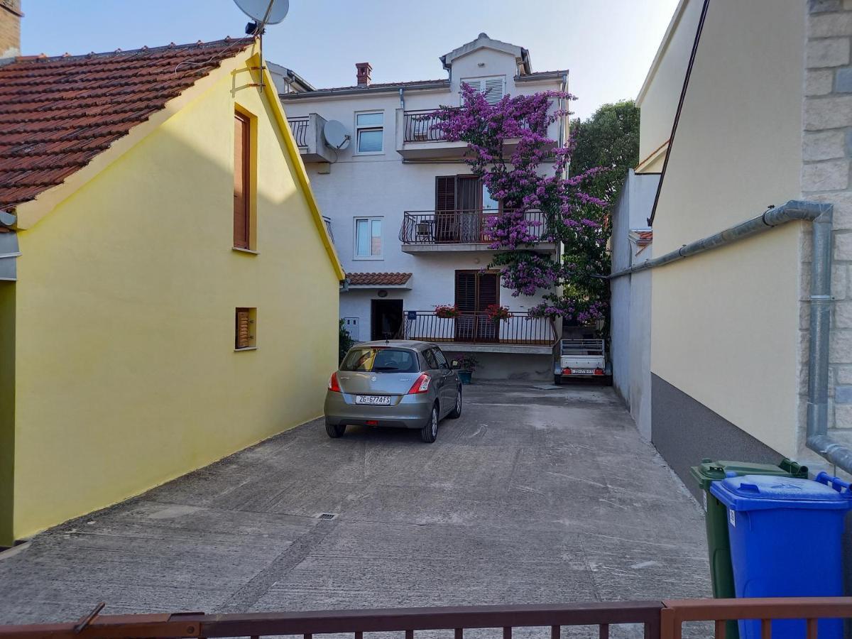 Apartmani Danica Biograd Na Moru Bagian luar foto