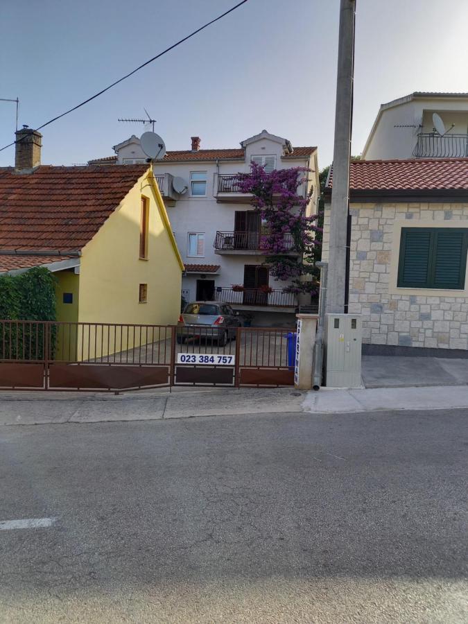 Apartmani Danica Biograd Na Moru Bagian luar foto
