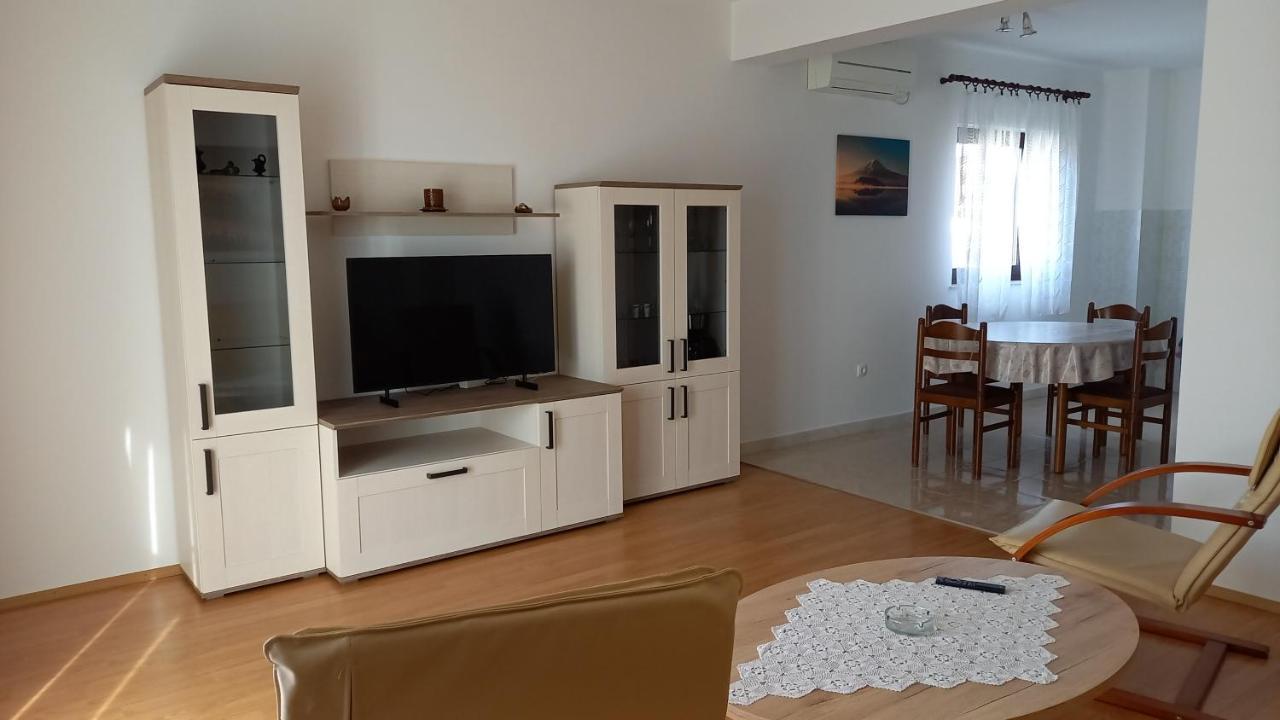 Apartmani Danica Biograd Na Moru Bagian luar foto