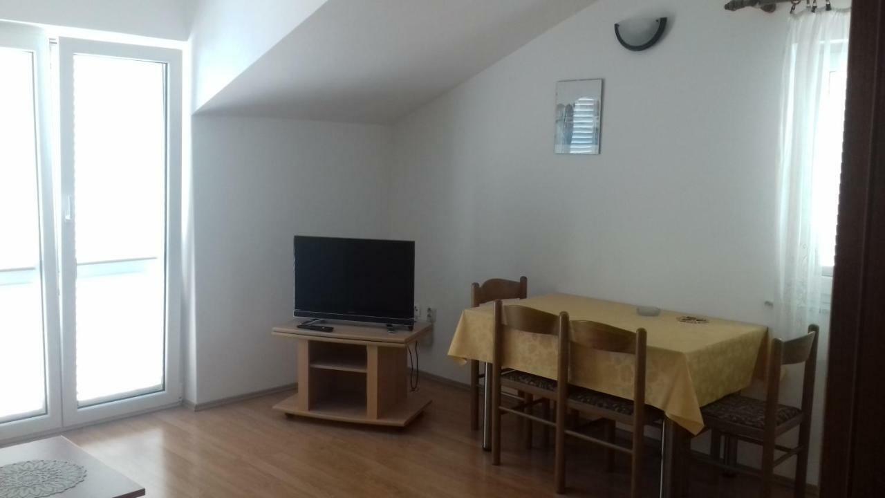 Apartmani Danica Biograd Na Moru Bagian luar foto
