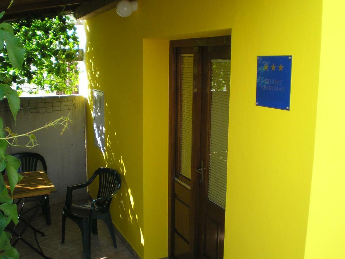 Apartmani Danica Biograd Na Moru Bagian luar foto